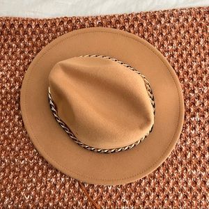 Tan Hat With Gold Chain